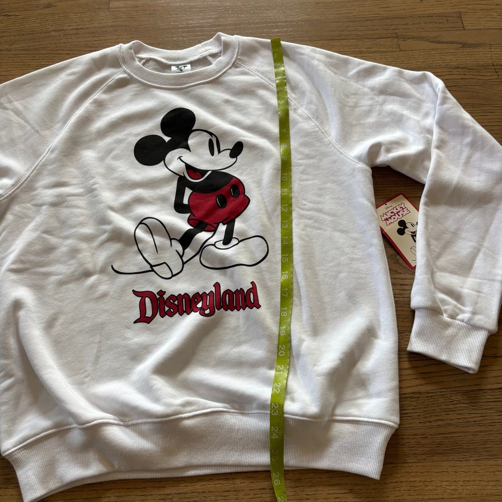 Disney Mickey Mouse Disneyland White Raglan Sweatshirt NWT Mens Medium - Picture 2 of 6